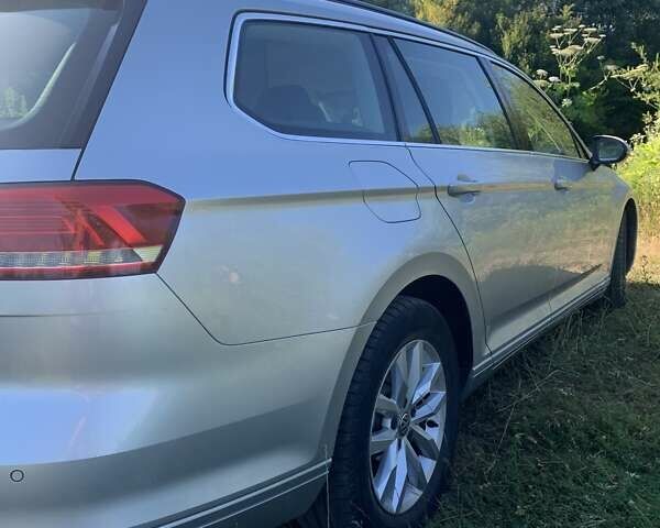 Серый Фольксваген Пассат, объемом двигателя 1.97 л и пробегом 310 тыс. км за 13200 $, фото 2 на Automoto.ua