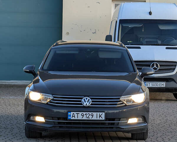 Серый Фольксваген Пассат, объемом двигателя 1.97 л и пробегом 345 тыс. км за 12000 $, фото 1 на Automoto.ua