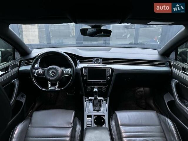 Сірий Фольксваген Пассат, об'ємом двигуна 1.97 л та пробігом 303 тис. км за 16000 $, фото 22 на Automoto.ua