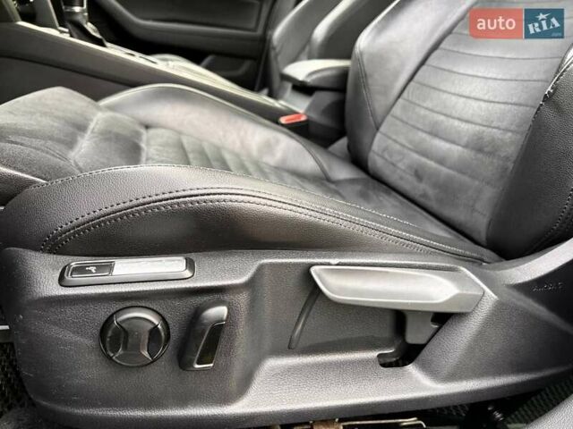Фольксваген Пассат 2015 в Ивано-Франковске на Automoto.ua Серый Фольксваген Пассат, объемом двигателя 1.97 л и пробегом 293 тыс. км за 17600 $, фото 31 на Automoto.ua