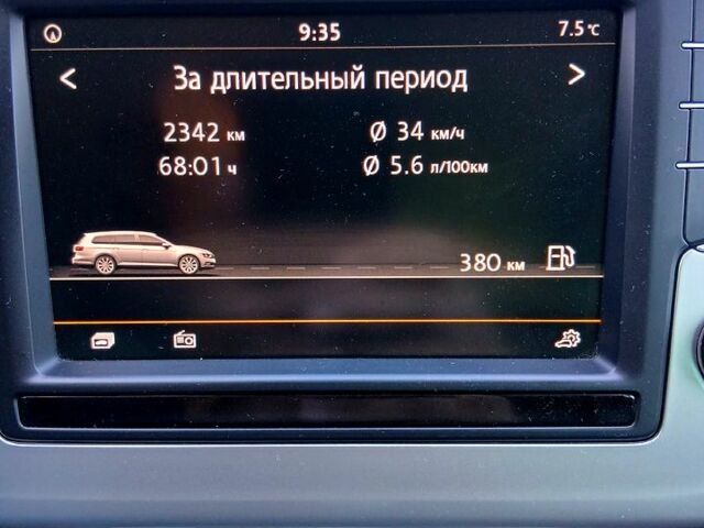 Серый Фольксваген Пассат, объемом двигателя 1.6 л и пробегом 221 тыс. км за 12800 $, фото 9 на Automoto.ua