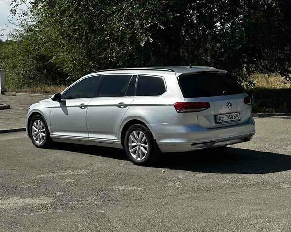 Сірий Фольксваген Пассат, об'ємом двигуна 2 л та пробігом 303 тис. км за 13700 $, фото 6 на Automoto.ua