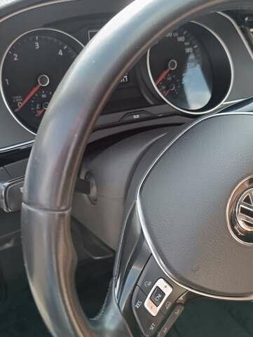 Серый Фольксваген Пассат, объемом двигателя 1.6 л и пробегом 235 тыс. км за 12800 $, фото 31 на Automoto.ua