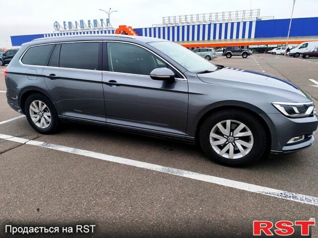 Серый Фольксваген Пассат, объемом двигателя 1.6 л и пробегом 212 тыс. км за 13500 $, фото 11 на Automoto.ua