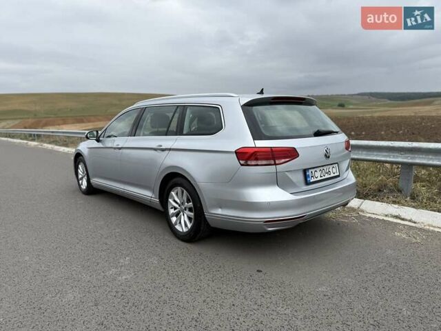 Серый Фольксваген Пассат, объемом двигателя 1.6 л и пробегом 325 тыс. км за 12200 $, фото 9 на Automoto.ua