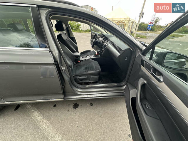 Серый Фольксваген Пассат, объемом двигателя 1.4 л и пробегом 218 тыс. км за 12100 $, фото 17 на Automoto.ua