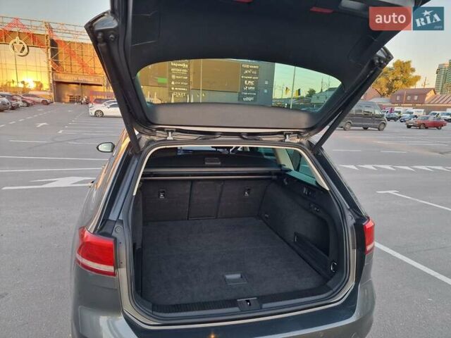 Сірий Фольксваген Пассат, об'ємом двигуна 1.97 л та пробігом 300 тис. км за 14200 $, фото 34 на Automoto.ua