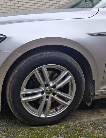 Сірий Фольксваген Пассат, об'ємом двигуна 1.97 л та пробігом 285 тис. км за 14000 $, фото 21 на Automoto.ua