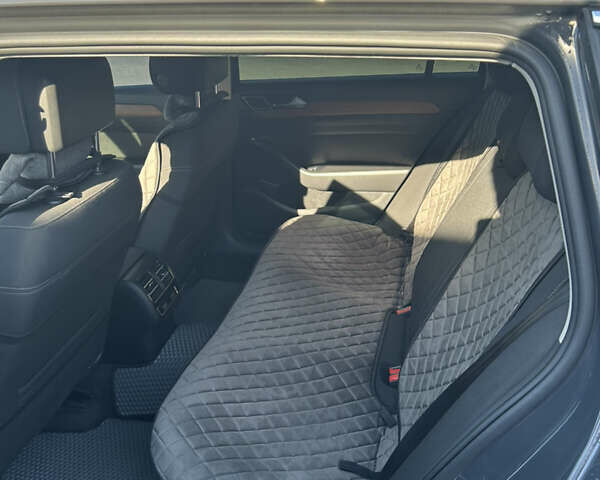 Серый Фольксваген Пассат, объемом двигателя 1.97 л и пробегом 316 тыс. км за 16200 $, фото 13 на Automoto.ua