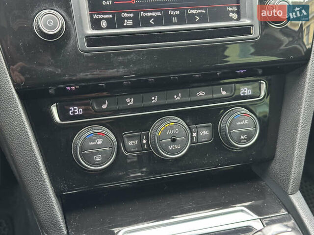 Серый Фольксваген Пассат, объемом двигателя 2 л и пробегом 312 тыс. км за 13999 $, фото 49 на Automoto.ua