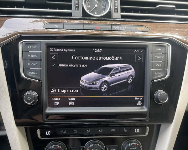 Серый Фольксваген Пассат, объемом двигателя 2 л и пробегом 245 тыс. км за 17995 $, фото 15 на Automoto.ua