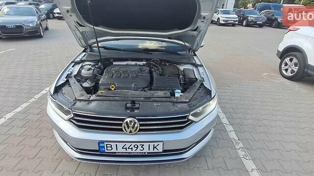 Серый Фольксваген Пассат, объемом двигателя 1.97 л и пробегом 328 тыс. км за 13900 $, фото 26 на Automoto.ua