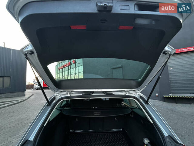 Серый Фольксваген Пассат, объемом двигателя 1.97 л и пробегом 310 тыс. км за 14700 $, фото 18 на Automoto.ua