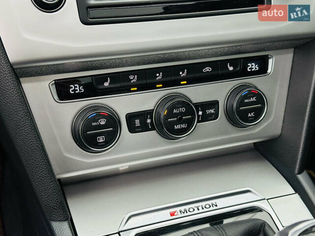 Сірий Фольксваген Пассат, об'ємом двигуна 1.97 л та пробігом 309 тис. км за 13900 $, фото 32 на Automoto.ua