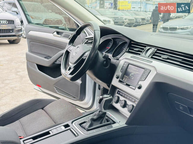 Сірий Фольксваген Пассат, об'ємом двигуна 1.97 л та пробігом 309 тис. км за 13900 $, фото 24 на Automoto.ua