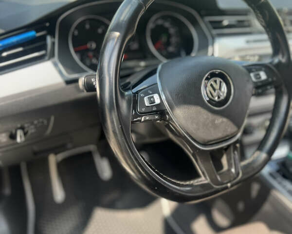 Сірий Фольксваген Пассат, об'ємом двигуна 1.97 л та пробігом 285 тис. км за 14500 $, фото 18 на Automoto.ua