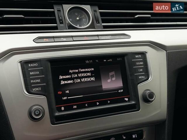 Серый Фольксваген Пассат, объемом двигателя 2 л и пробегом 278 тыс. км за 14690 $, фото 26 на Automoto.ua