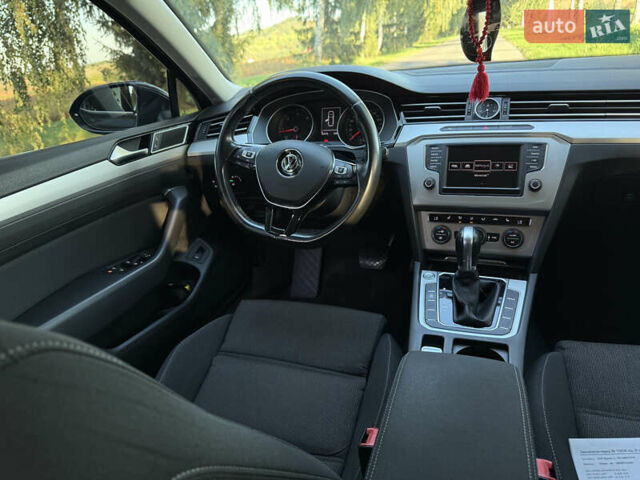 Серый Фольксваген Пассат, объемом двигателя 2 л и пробегом 285 тыс. км за 13700 $, фото 6 на Automoto.ua