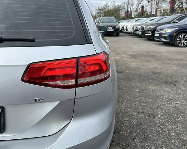 Сірий Фольксваген Пассат, об'ємом двигуна 1.97 л та пробігом 297 тис. км за 14600 $, фото 9 на Automoto.ua