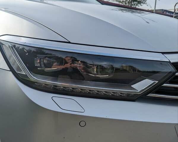 Сірий Фольксваген Пассат, об'ємом двигуна 2 л та пробігом 298 тис. км за 14500 $, фото 4 на Automoto.ua