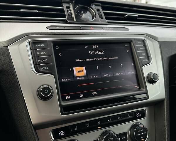 Сірий Фольксваген Пассат, об'ємом двигуна 1.97 л та пробігом 297 тис. км за 14600 $, фото 32 на Automoto.ua