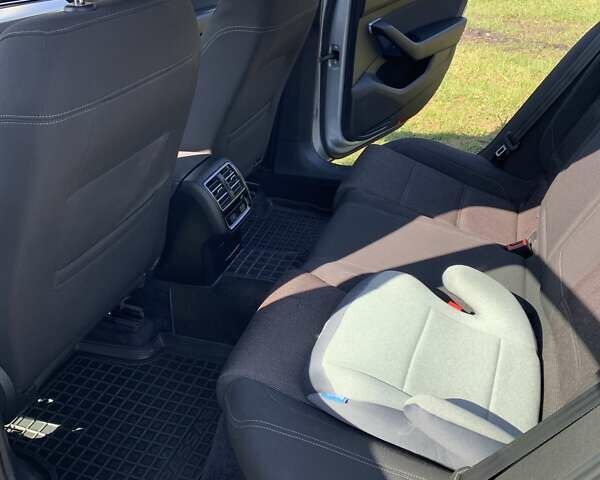 Серый Фольксваген Пассат, объемом двигателя 1.97 л и пробегом 310 тыс. км за 13200 $, фото 21 на Automoto.ua