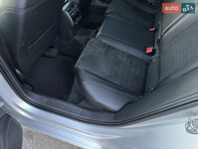 Серый Фольксваген Пассат, объемом двигателя 2 л и пробегом 425 тыс. км за 11500 $, фото 21 на Automoto.ua