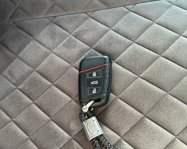 Серый Фольксваген Пассат, объемом двигателя 1.97 л и пробегом 316 тыс. км за 16200 $, фото 20 на Automoto.ua