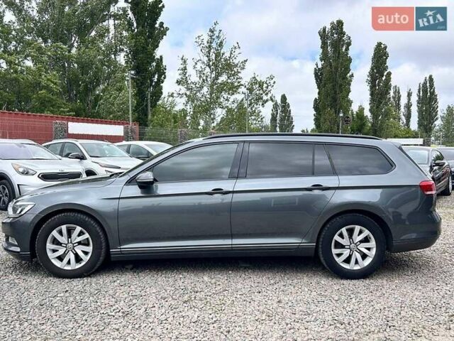 Серый Фольксваген Пассат, объемом двигателя 1.97 л и пробегом 334 тыс. км за 13000 $, фото 7 на Automoto.ua