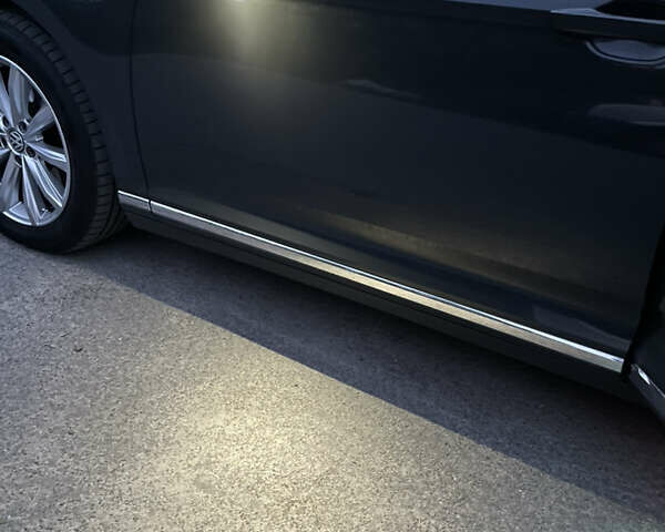 Серый Фольксваген Пассат, объемом двигателя 2 л и пробегом 245 тыс. км за 17995 $, фото 67 на Automoto.ua