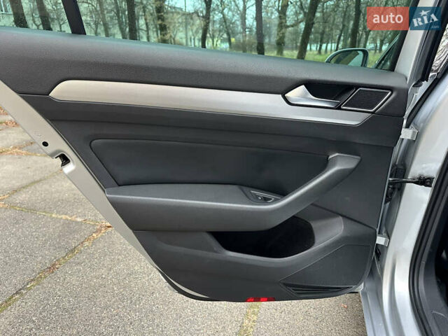 Серый Фольксваген Пассат, объемом двигателя 2 л и пробегом 312 тыс. км за 13999 $, фото 20 на Automoto.ua