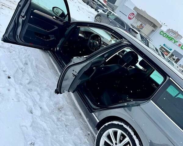 Серый Фольксваген Пассат, объемом двигателя 1.97 л и пробегом 282 тыс. км за 16000 $, фото 11 на Automoto.ua