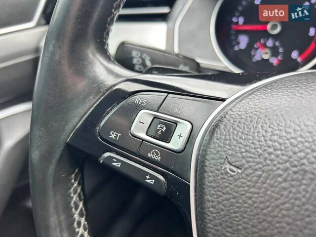 Серый Фольксваген Пассат, объемом двигателя 1.97 л и пробегом 334 тыс. км за 13000 $, фото 19 на Automoto.ua