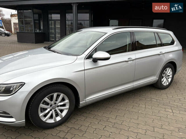 Серый Фольксваген Пассат, объемом двигателя 1.6 л и пробегом 251 тыс. км за 12300 $, фото 7 на Automoto.ua