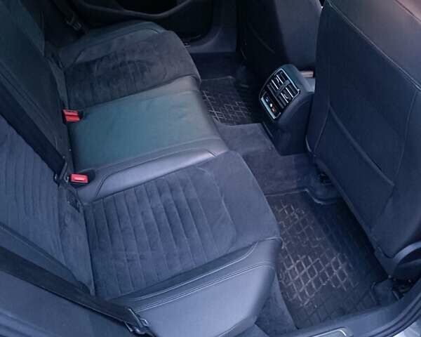 Серый Фольксваген Пассат, объемом двигателя 1.97 л и пробегом 229 тыс. км за 18900 $, фото 12 на Automoto.ua