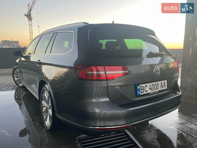 Серый Фольксваген Пассат, объемом двигателя 1.97 л и пробегом 289 тыс. км за 15200 $, фото 3 на Automoto.ua