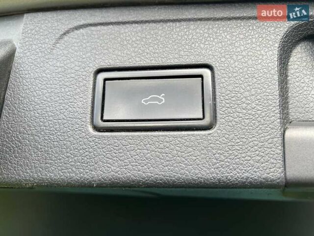 Фольксваген Пассат 2015 в Ивано-Франковске на Automoto.ua Серый Фольксваген Пассат, объемом двигателя 1.97 л и пробегом 293 тыс. км за 17600 $, фото 17 на Automoto.ua