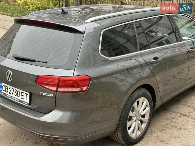 Сірий Фольксваген Пассат, об'ємом двигуна 1.6 л та пробігом 301 тис. км за 13700 $, фото 5 на Automoto.ua