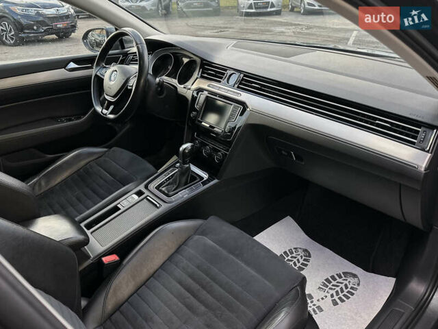 Серый Фольксваген Пассат, объемом двигателя 2 л и пробегом 370 тыс. км за 13999 $, фото 28 на Automoto.ua