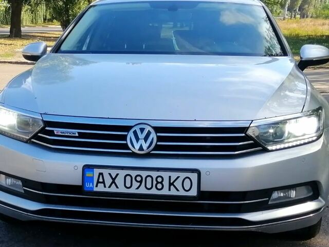Серый Фольксваген Пассат, объемом двигателя 2 л и пробегом 275 тыс. км за 13500 $, фото 1 на Automoto.ua