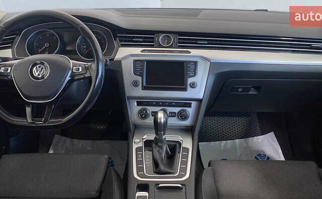 Сірий Фольксваген Пассат, об'ємом двигуна 1.97 л та пробігом 170 тис. км за 15950 $, фото 10 на Automoto.ua