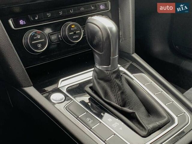 Серый Фольксваген Пассат, объемом двигателя 2 л и пробегом 182 тыс. км за 16455 $, фото 49 на Automoto.ua