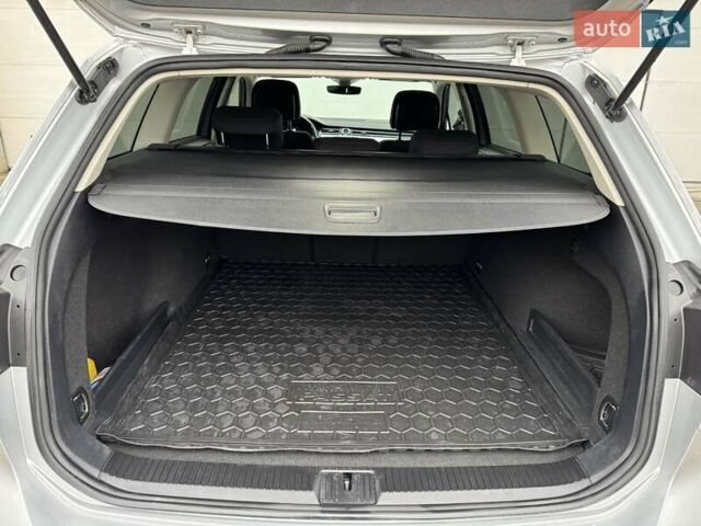 Серый Фольксваген Пассат, объемом двигателя 2 л и пробегом 273 тыс. км за 13800 $, фото 16 на Automoto.ua