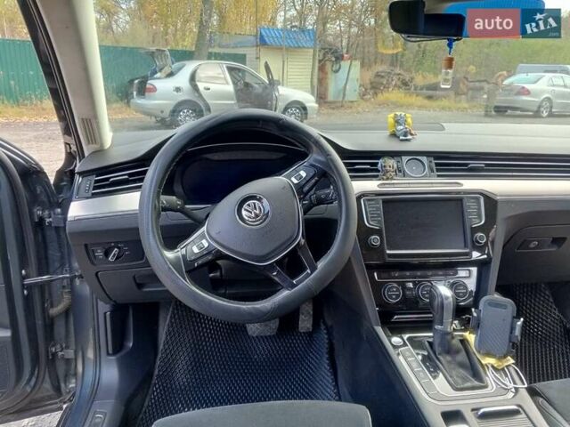 Серый Фольксваген Пассат, объемом двигателя 1.97 л и пробегом 270 тыс. км за 18500 $, фото 10 на Automoto.ua