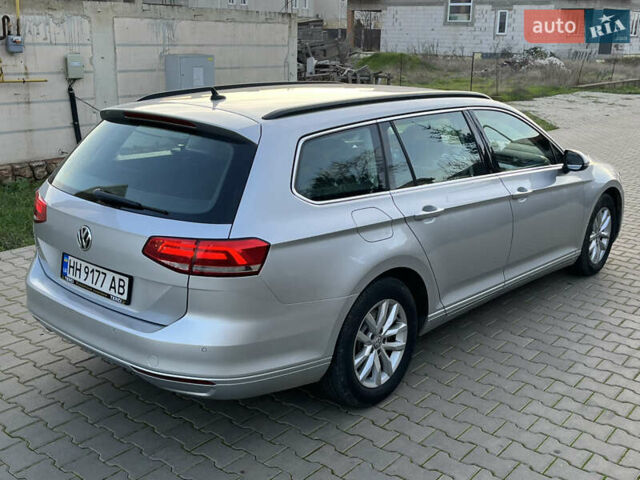 Серый Фольксваген Пассат, объемом двигателя 1.6 л и пробегом 262 тыс. км за 11800 $, фото 16 на Automoto.ua