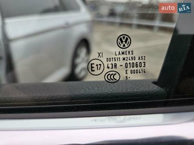 Серый Фольксваген Пассат, объемом двигателя 1.97 л и пробегом 198 тыс. км за 25000 $, фото 36 на Automoto.ua