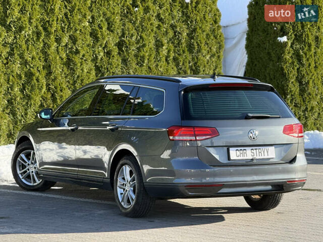 Серый Фольксваген Пассат, объемом двигателя 2 л и пробегом 195 тыс. км за 16999 $, фото 67 на Automoto.ua