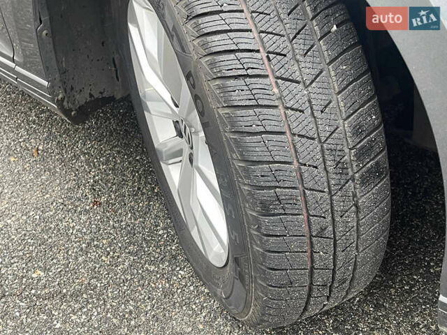 Сірий Фольксваген Пассат, об'ємом двигуна 1.97 л та пробігом 243 тис. км за 14900 $, фото 4 на Automoto.ua