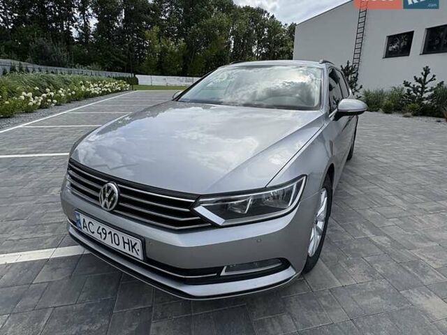 Сірий Фольксваген Пассат, об'ємом двигуна 1.6 л та пробігом 257 тис. км за 13300 $, фото 12 на Automoto.ua