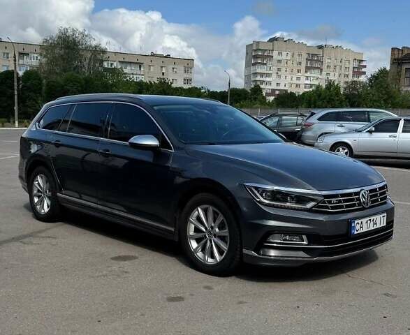 Серый Фольксваген Пассат, объемом двигателя 2 л и пробегом 320 тыс. км за 16000 $, фото 3 на Automoto.ua